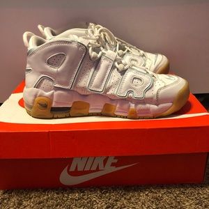 Nike Air Uptempo